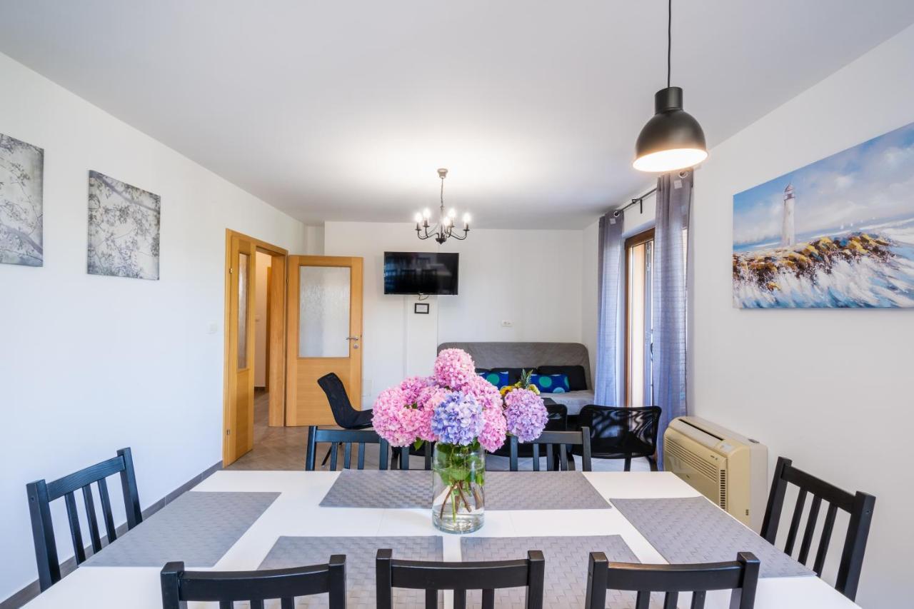Downtown Apartment Helena Опатия Экстерьер фото