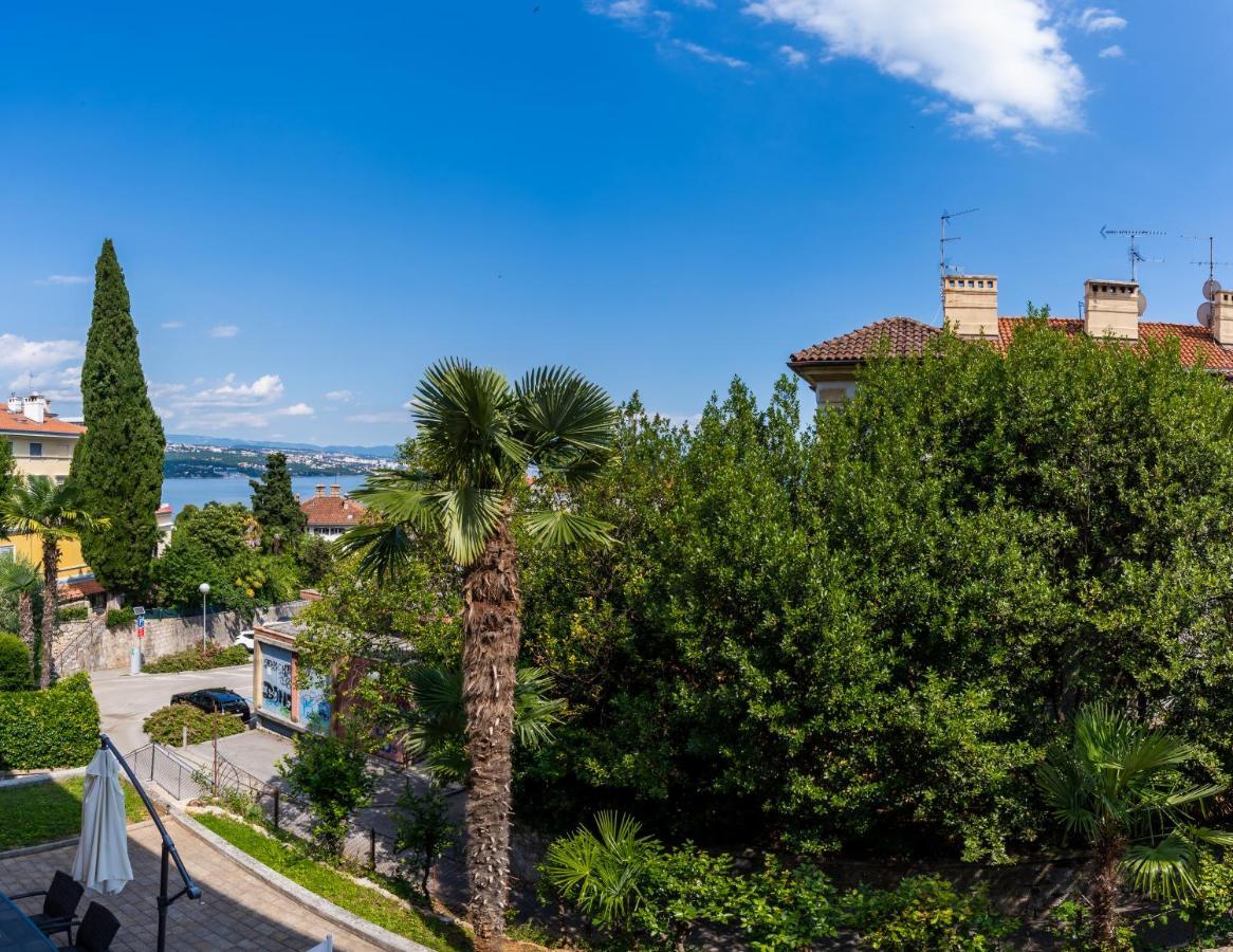 Downtown Apartment Helena Опатия Экстерьер фото